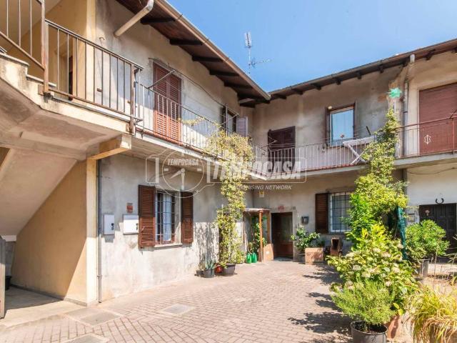 Appartamento in vendita a Gorla Maggiore, Varese