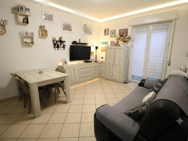 Appartamento in vendita a Gorla Maggiore, Lombardia