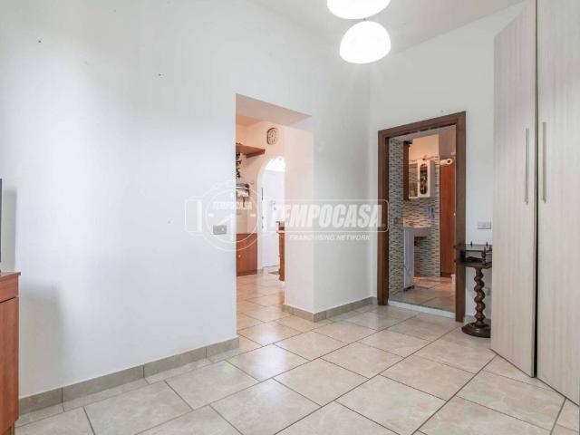 Appartamento in vendita a Prospiano, Gorla Minore