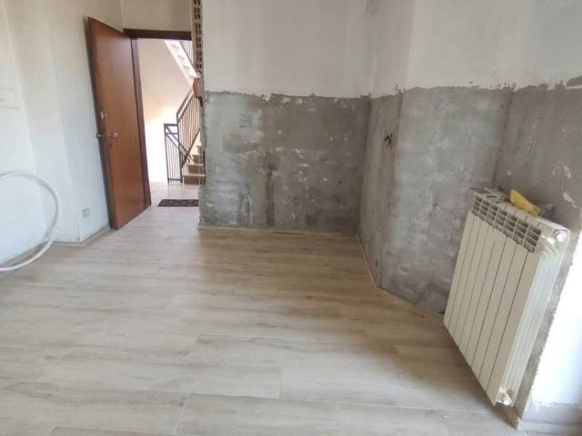 Appartamento in vendita a Prospiano, Gorla Minore
