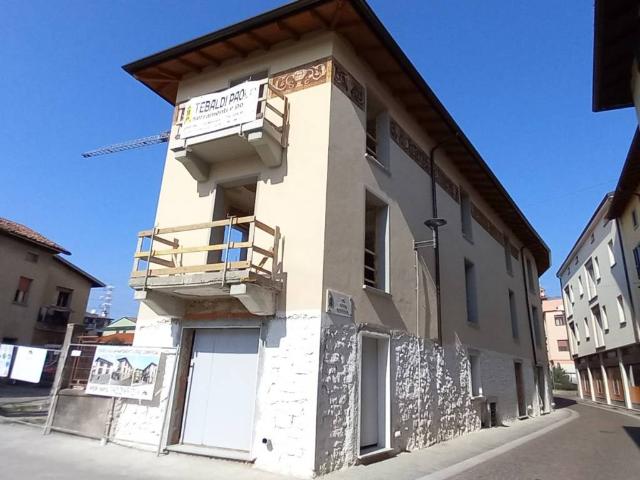 Appartamento in vendita a Gorlago, Lombardia