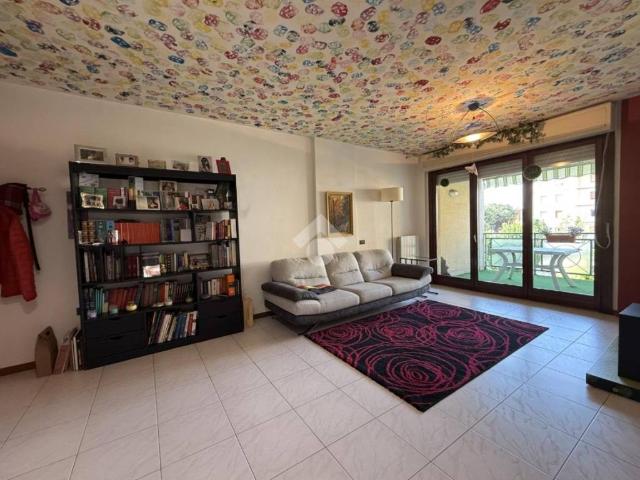 Appartamento in vendita a Gorle, Bergamo