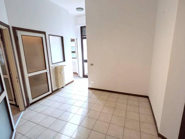 Appartamento in vendita a Piemonte, Novara