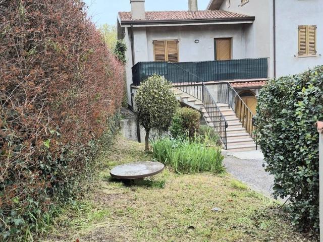Appartamento in vendita a Santo Stefano, Marche