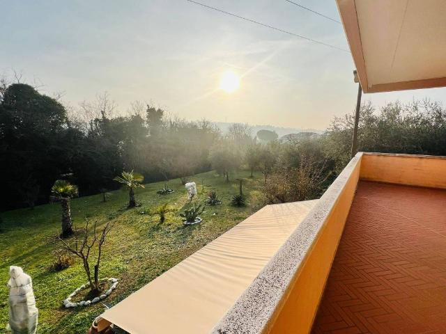 Appartamento in vendita a Marche, Pesaro E Urbino