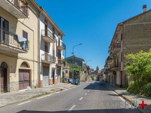 Appartamento in vendita a Gradoli, Lazio