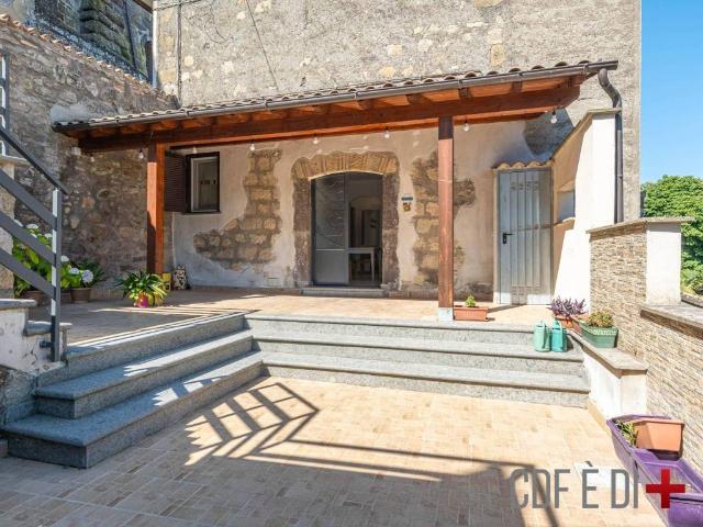 Appartamento in vendita a Gradoli, Lazio