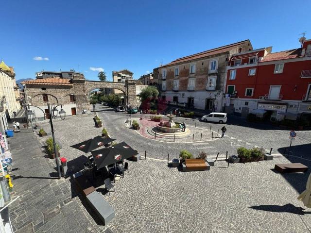 Appartamento in vendita a Gragnano, Campania