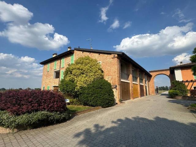 Appartamento in vendita a Gragnano Trebbiense, Reggio Emilia