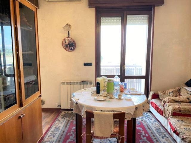 Appartamento in vendita a Grandate, Como