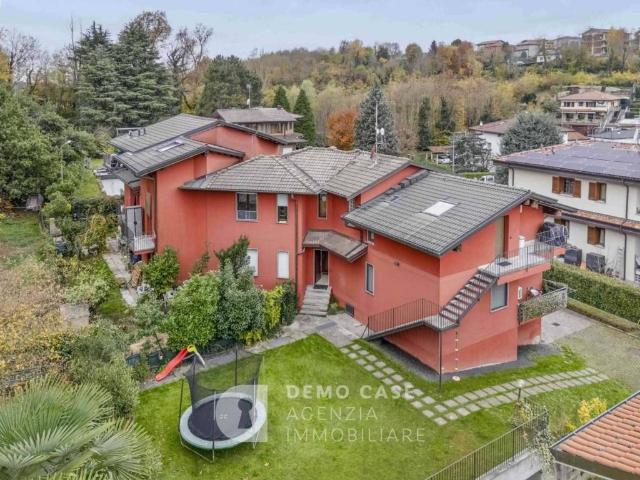 Appartamento in vendita a Grandate, Lombardia