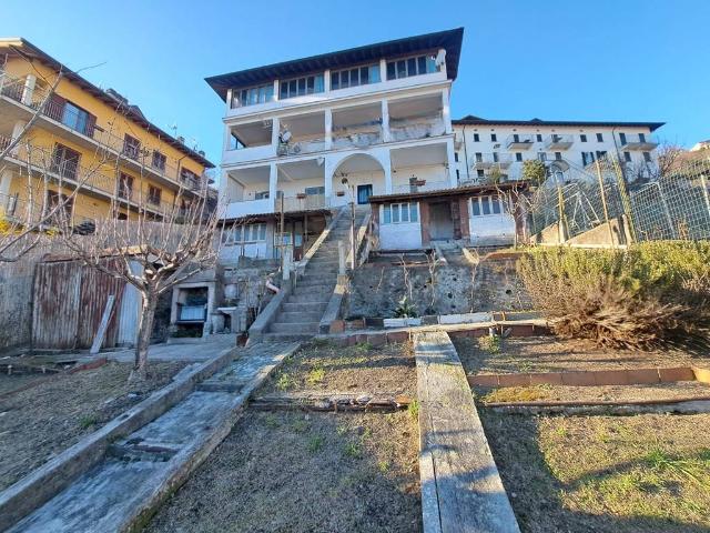 Appartamento in vendita a Gravedona ed Uniti, Gravedona