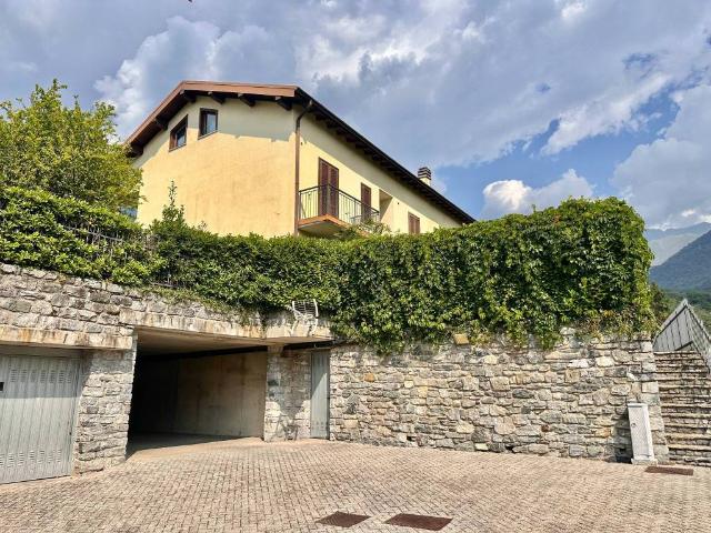 Appartamento in vendita a Gravedona, Gravedona ed Uniti