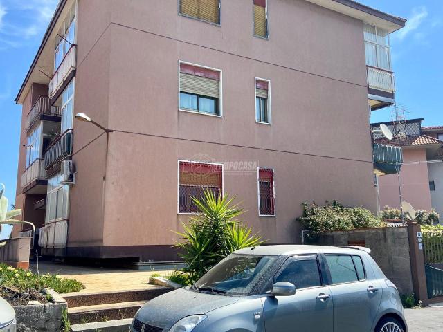 Appartamento in vendita a Gravina Di Catania, Sicilia