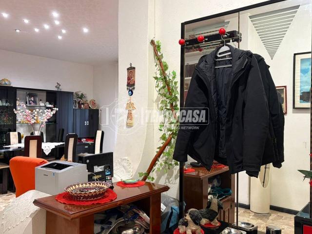 Appartamento in vendita a Gravina Di Catania, Sicilia