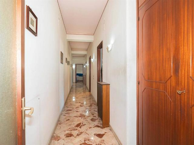 Appartamento in vendita a Fasano, Gravina Di Catania