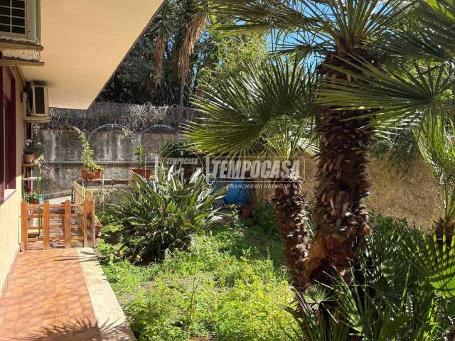 Appartamento in vendita a Gravina Di Catania, Sicilia