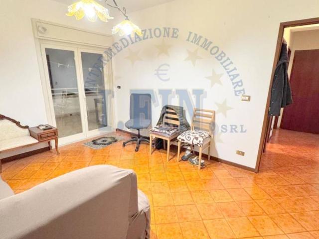 Appartamento in vendita a Fasano, Gravina Di Catania
