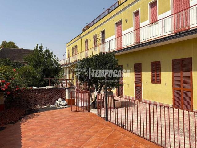 Appartamento in vendita a Gravina Di Catania, Sicilia
