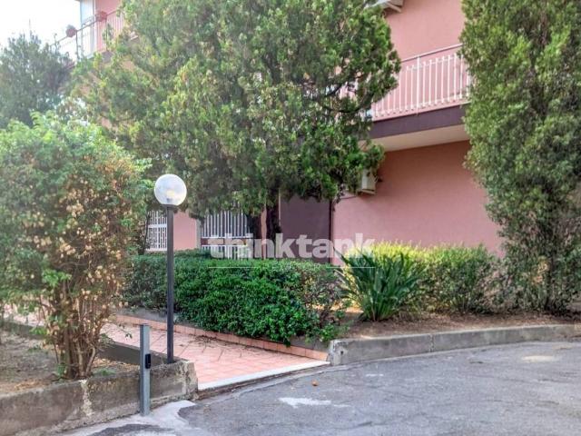 Appartamento in vendita a Fasano, Gravina Di Catania
