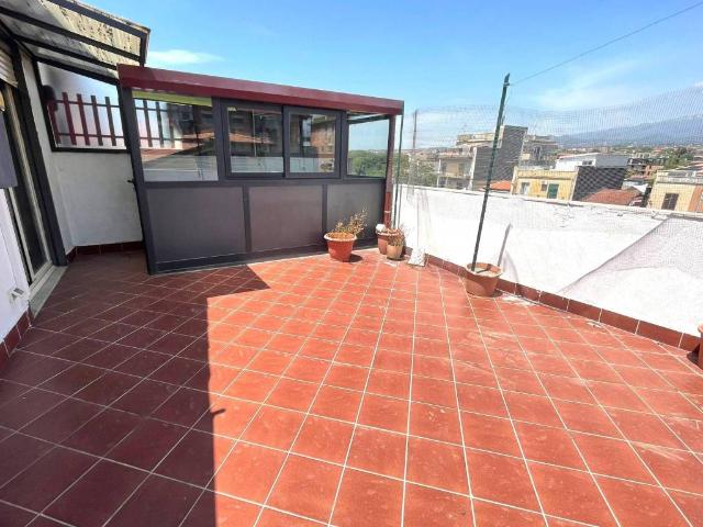Appartamento in vendita a Gravina Di Catania, Sicilia