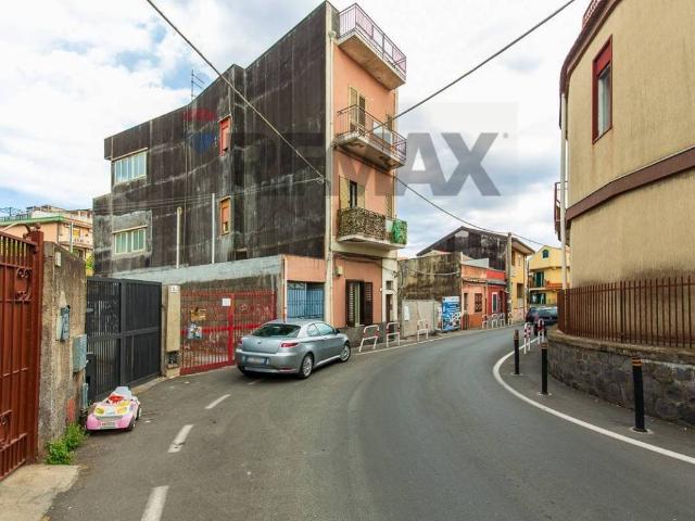 Appartamento in vendita a Gravina Di Catania, Sicilia