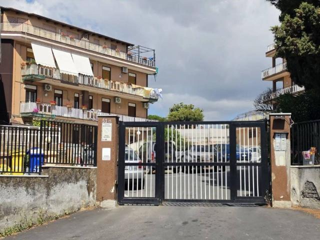 Appartamento in vendita a Gravina Di Catania, Sicilia