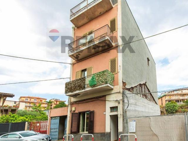 Appartamento in vendita a Gravina Di Catania, Sicilia