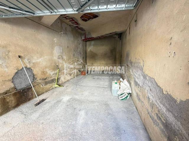 Box in vendita a San Paolo, Gravina Di Catania