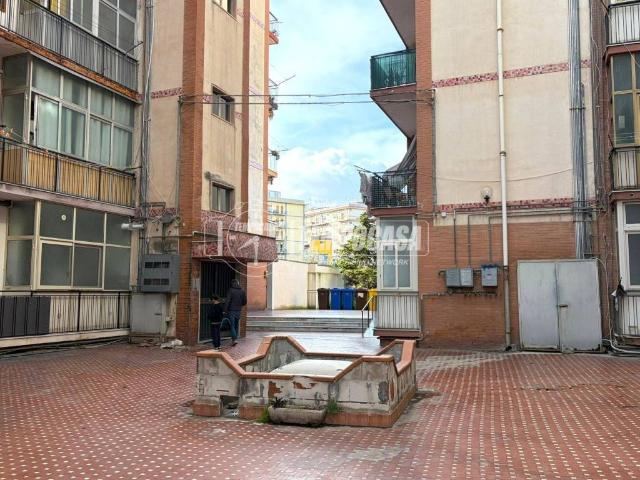 Appartamento in vendita a Fasano, Gravina Di Catania