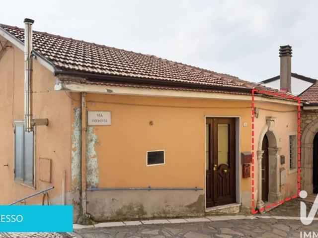 Appartamento in vendita a Greci, Campania