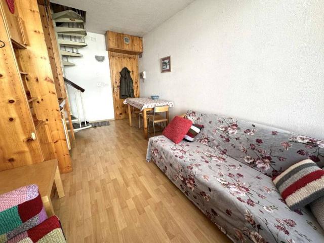Appartamento in vendita a Gressan, Aosta