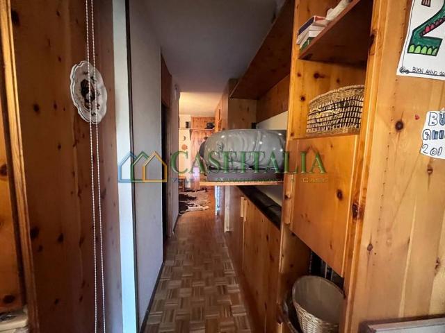 Appartamento in vendita a Gressan, Aosta