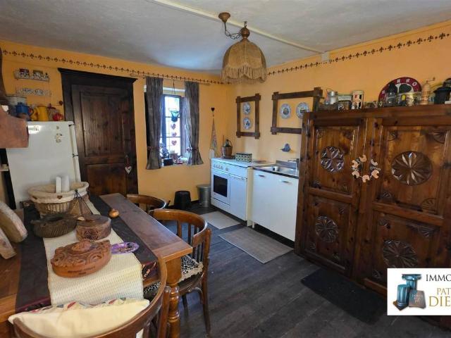 Appartamento in vendita a Gressan, Aosta