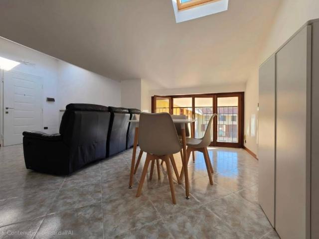 Appartamento in vendita a Grezzago, Milano