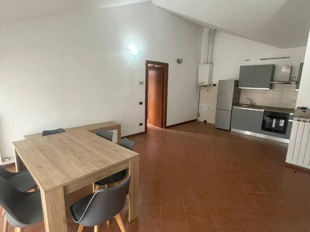 Appartamento in vendita a Grezzago, Lombardia