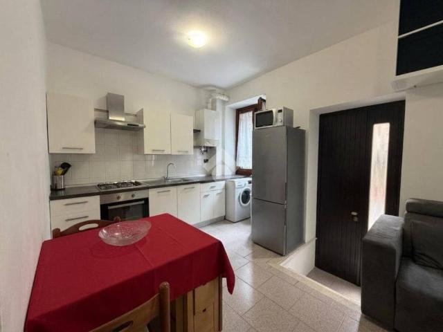 Appartamento in vendita a Grezzago, Lombardia