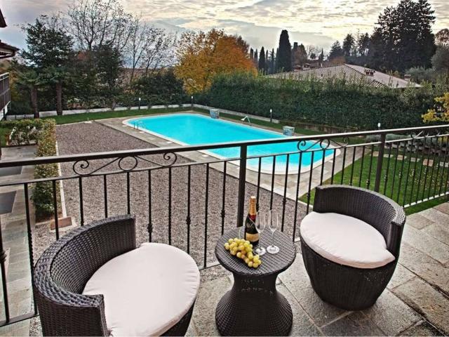 Appartamento in vendita a Griante, Lombardia