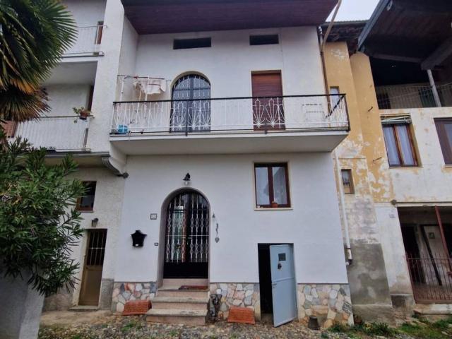 Villa Indipendente in vendita a Piemonte, Novara