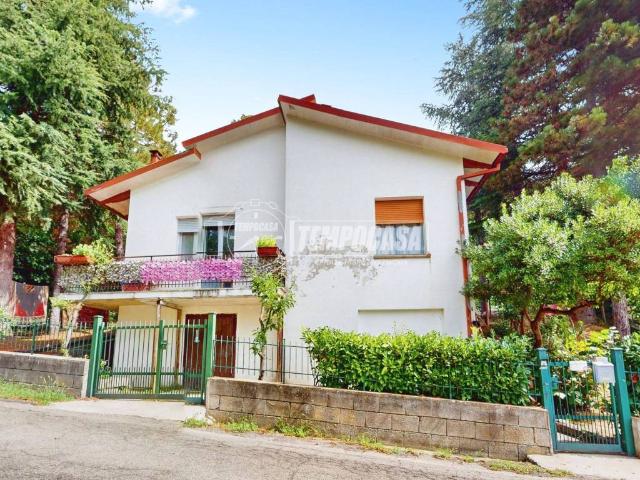 Villa Indipendente in vendita a Unione dell'Appennino Bolognese, Vergato