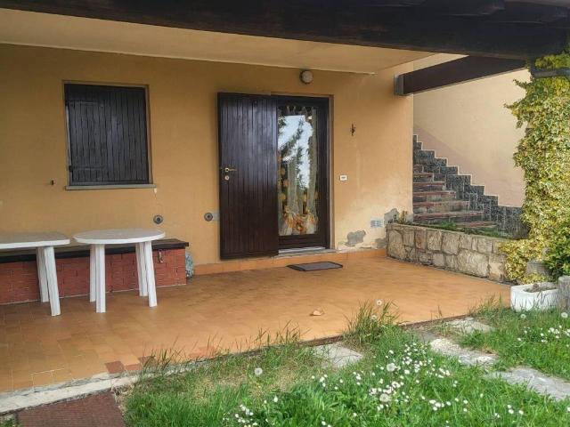 Appartamento in vendita a San Fermo, Grone