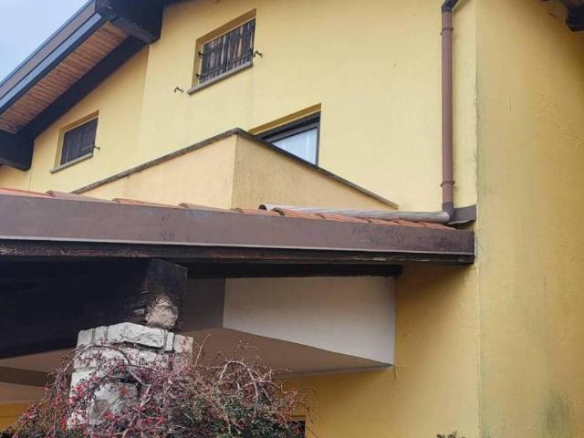 Appartamento in vendita a San Fermo, Grone