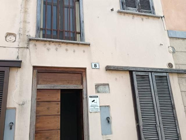 Appartamento in vendita a Gropello Cairoli, Lombardia