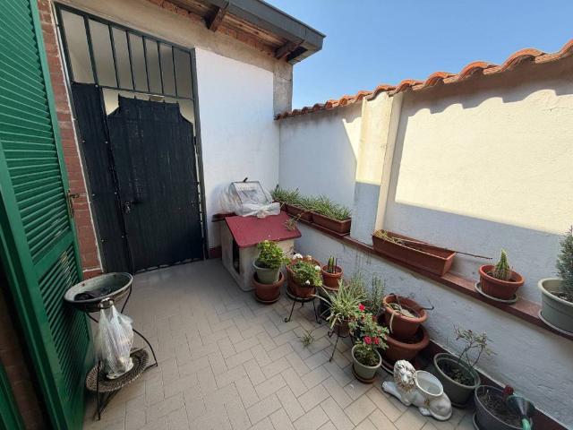 Appartamento in vendita a Gropello Cairoli, Lombardia