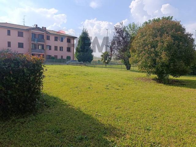 Appartamento in vendita a Gropello Cairoli, Lombardia