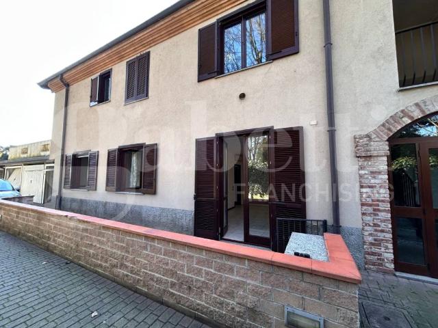 Appartamento in vendita a Gropello Cairoli, Lombardia