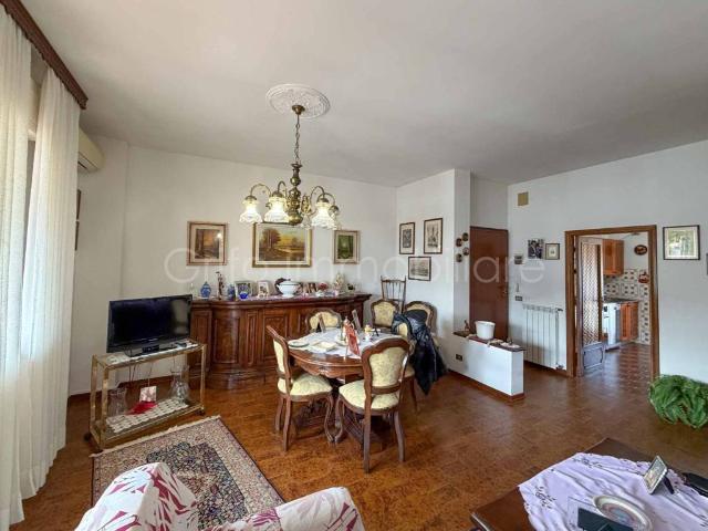 Appartamento in vendita a Centro, Monte Argentario