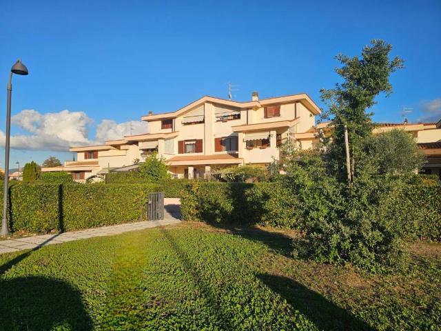 Appartamento in vendita a Gorarella, Monte Argentario