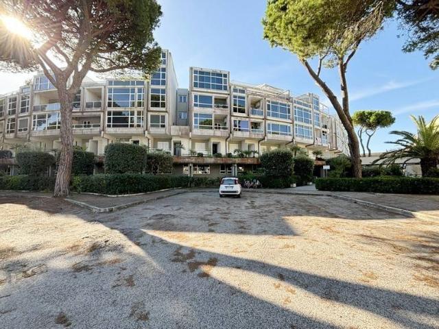 Appartamento in vendita a Rosmarina, Monte Argentario