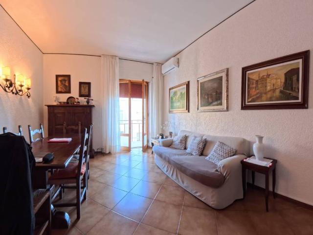 Appartamento in vendita a Gorarella, Monte Argentario